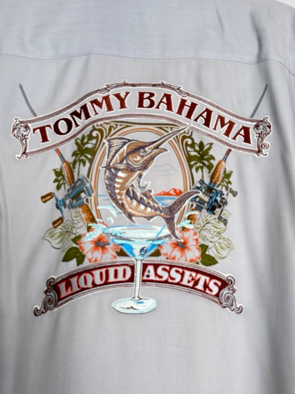 Tommy Bahama Medium size M Grey men shirt 100% silk "Liquid Assets"